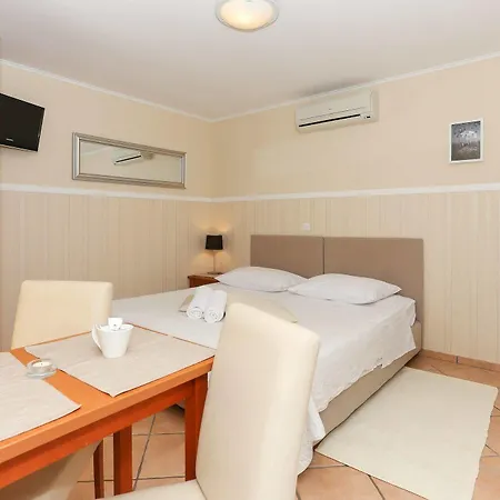 Guest house & Buble